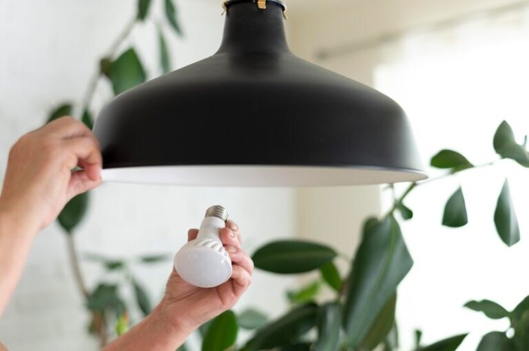 3 Sensor Lampu Otomatis yang Harus Anda Ketahui!