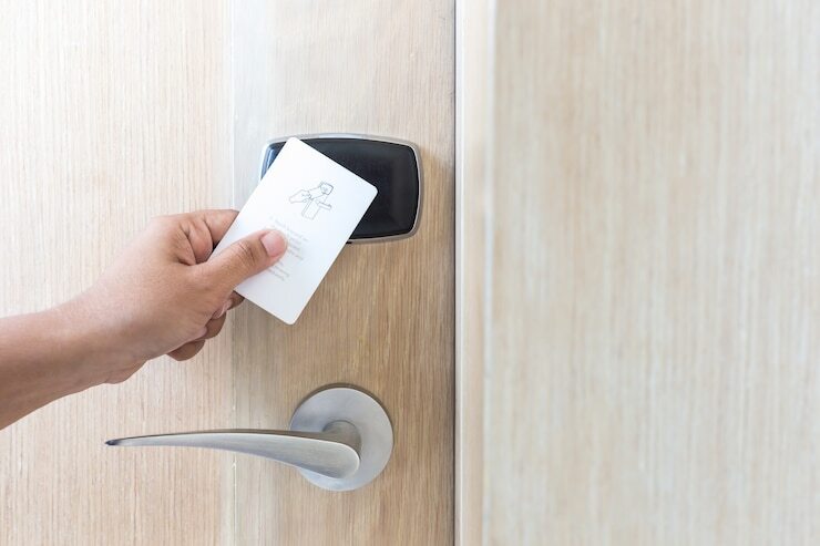 RFID Door Lock, Permudah Akses Masuk Pintu Otomatis