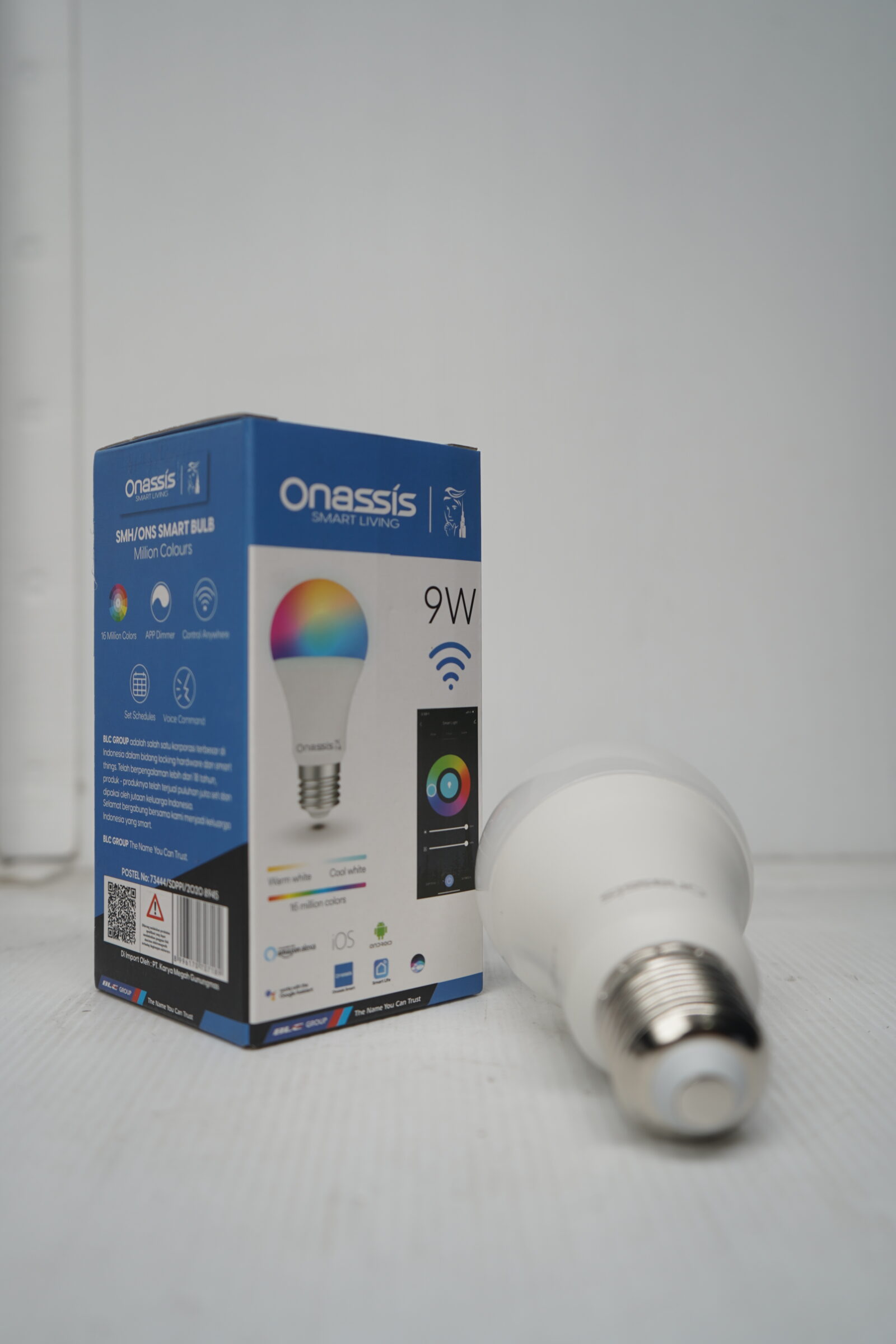 smart bulb