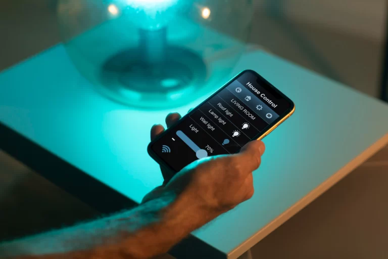 Aplikasi Smart Home: Fungsi, Jenis, dan Perangkat Pintarnya