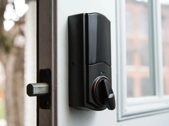 cara bongkar pasang kunci pintu rumah