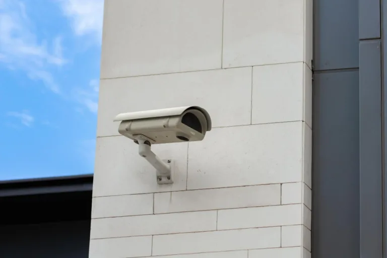 Gak Cuman Aman, Begini Manfaat CCTV yang Perlu Anda Tahu