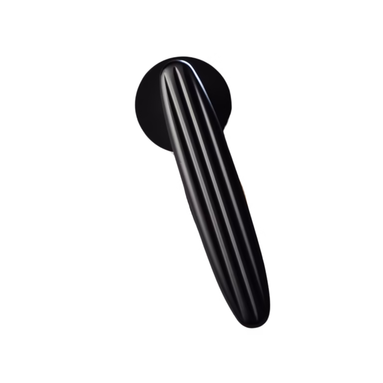 B803