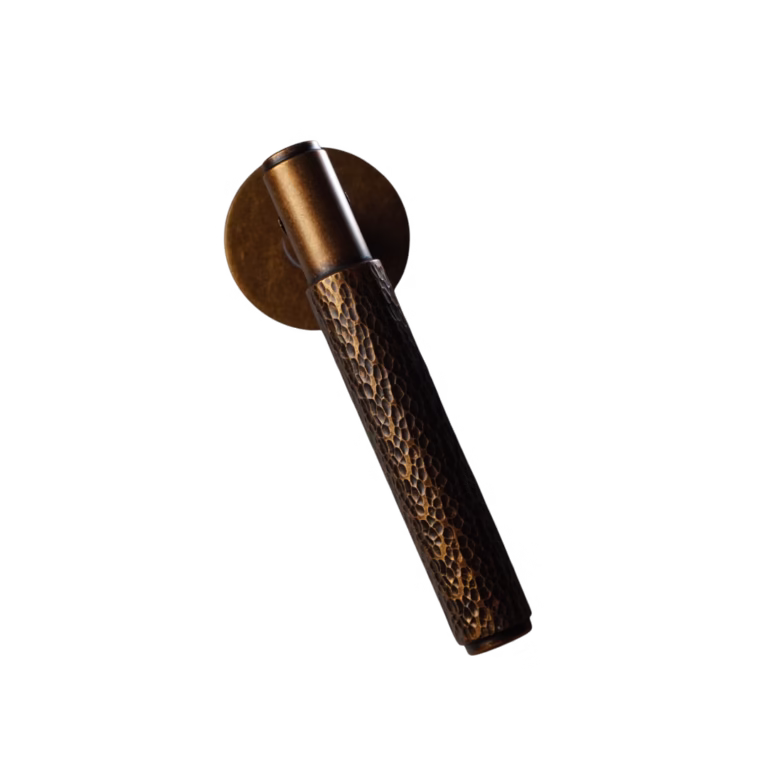 B802